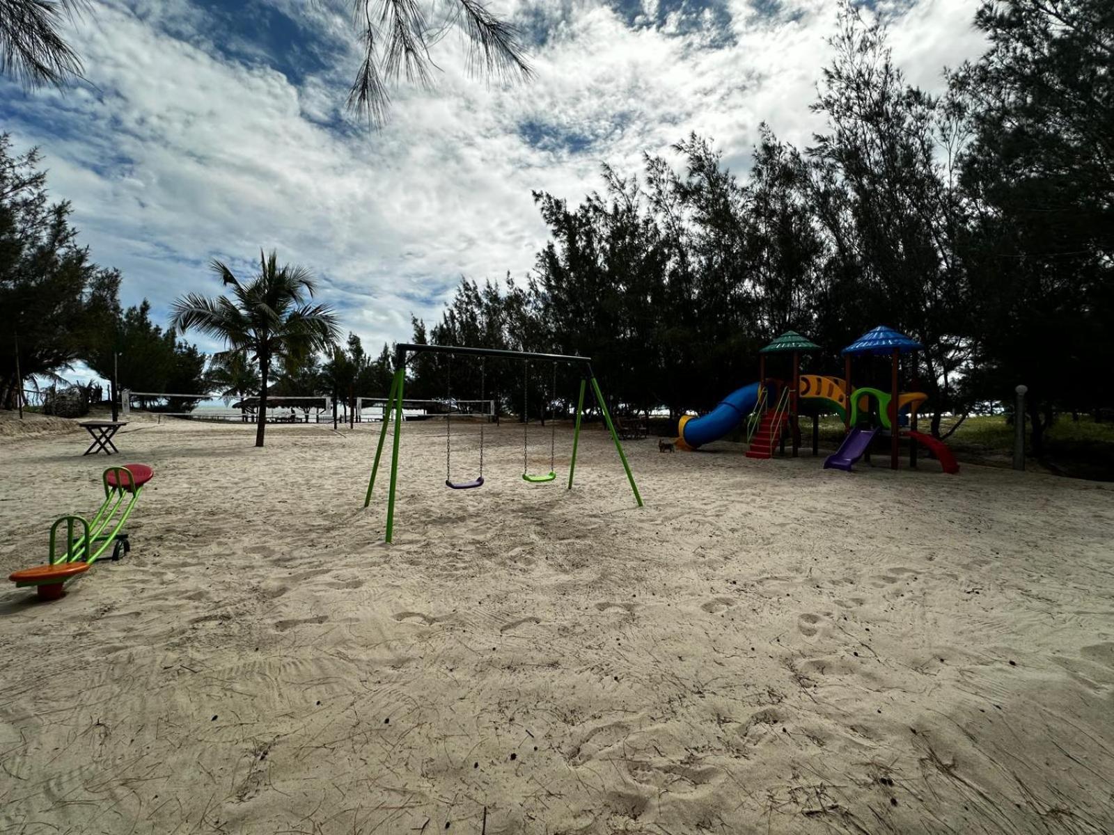 Villa Del Mar Praia Hotel Camocim Exterior photo